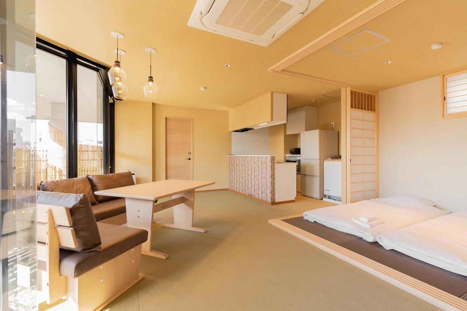 東瀛stays 6階 ゆったり庭付きワンフロア部屋 Osaka Buitenkant foto