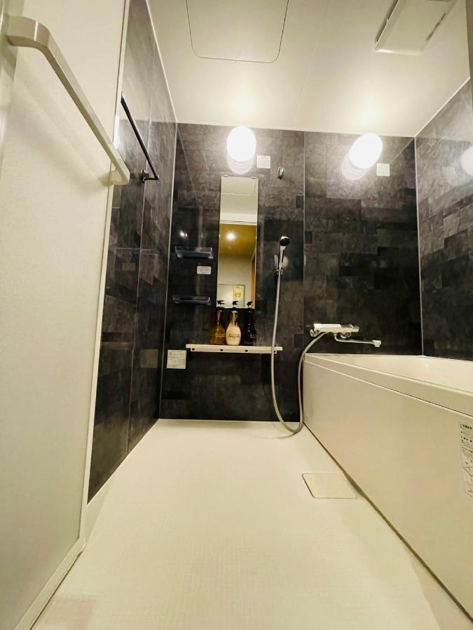 東瀛stays 6階 ゆったり庭付きワンフロア部屋 Osaka Buitenkant foto