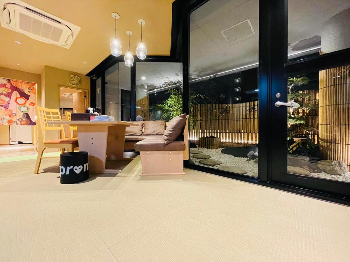 東瀛stays 6階 ゆったり庭付きワンフロア部屋 Osaka Buitenkant foto