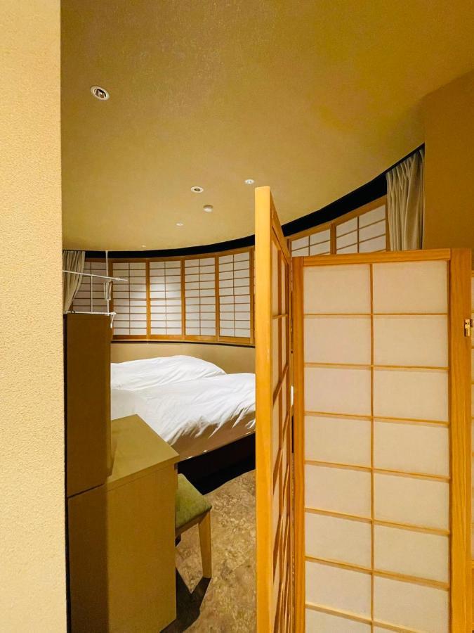 東瀛stays 6階 ゆったり庭付きワンフロア部屋 Osaka Buitenkant foto